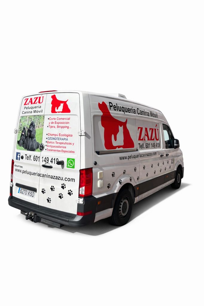 furgoneta trasea Pelqueria Canina a domicilio zazu - trasera